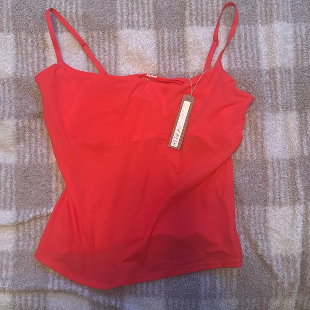 Skims Fit Everybody Cami Color Poppy